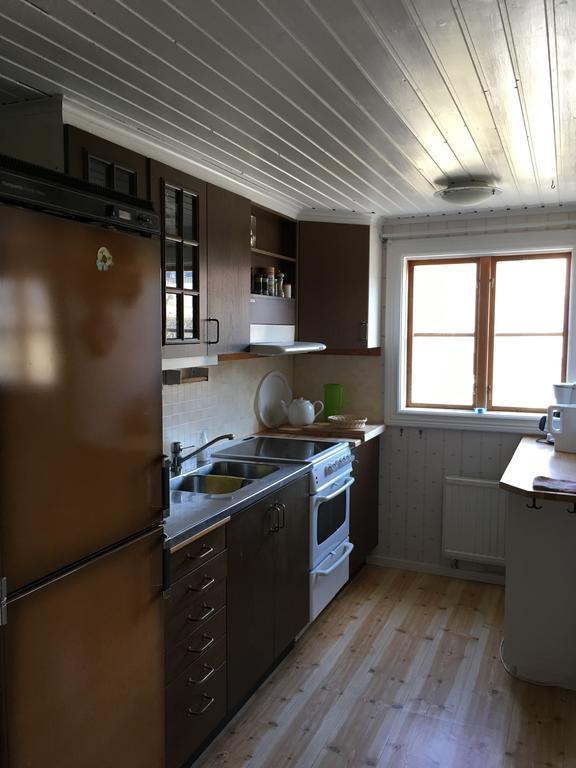 Stuga 12 Villa Hamburgsund Bagian luar foto
